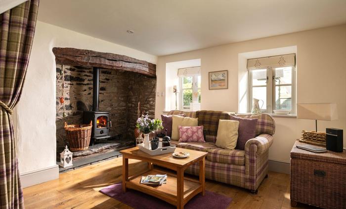 Ghillies cottage is as cosy as they come! One of our most popular properties and I'm sure you can see why! Snuggle up by the log burner and truly swit